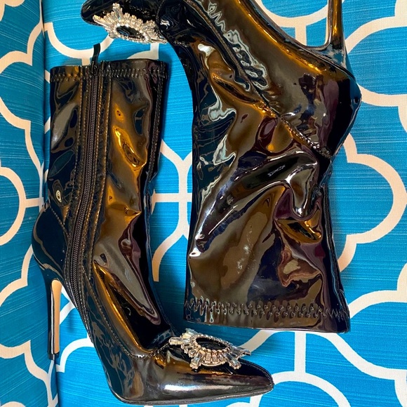 🎥EGO🎥STARLIGHT-E PATIN LEATHER STRETCH STILETTO JEWEL TOE SIDE ZIP ANKLE BOOTS - Picture 4 of 13